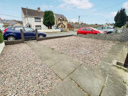 76 Hillview Avenue, Lambeg, Lisburn, BT27 4PR - Photo 3