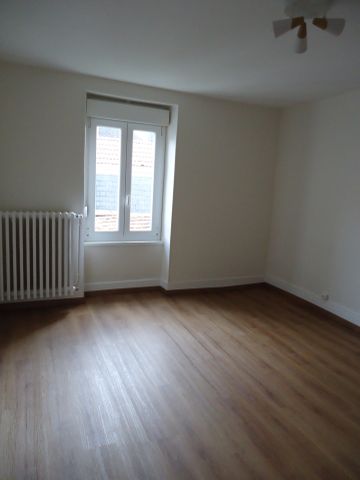Location Appartement 1 pièce 30m² NEVERS 58000 - Photo 2