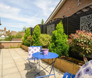 Ashley Road, Walton-on-Thames, KT12 - Photo 4