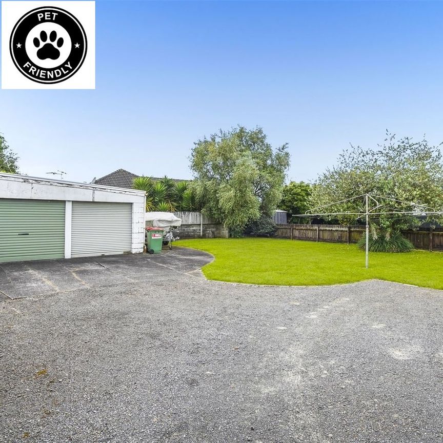 This is a solid family home located in Haultain Street, Fairfield. - Photo 1