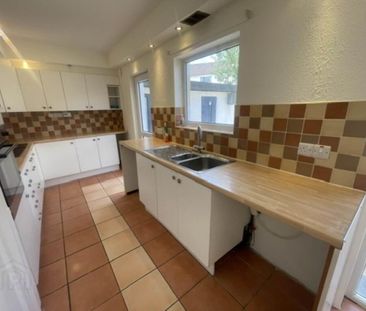 15 Shandon Square, Portadown, Craigavon, BT62 3HX - Photo 6
