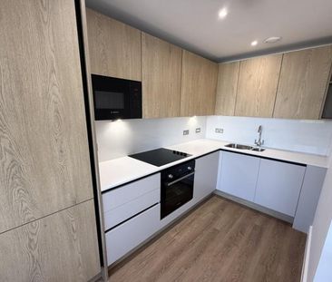1 Bedroom Apartment To Let - Photo 6