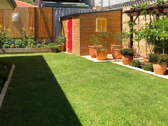 Currambine - Photo 1