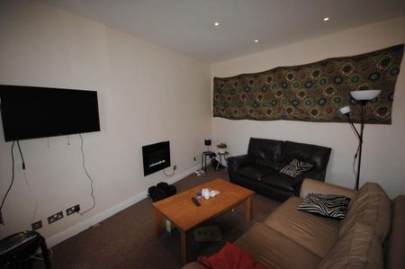 3 bedroom house to rent - Photo 3