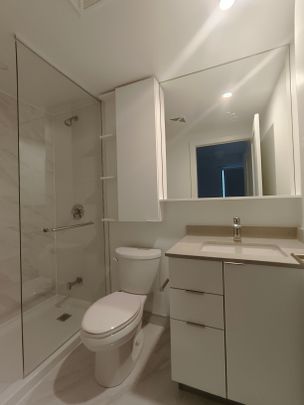 For Lease - 8 Cedarland Drive Unit# 303, Markham, Ontario - Photo 1