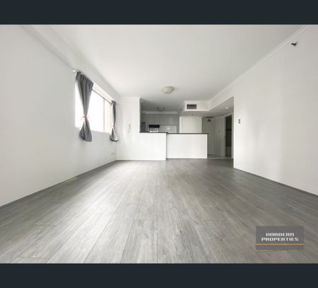 204/398-408 Pitt Street, Haymarket, NSW 2000 - Photo 4