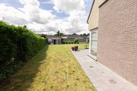 INSTAPKLARE WONING MET DRIE SLAAPKAMERS EN TUIN - Foto 2