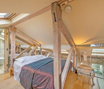 3 bedroom conversion flat with 1 reception and 2 bathrooms in Hyde ... - Photo 3