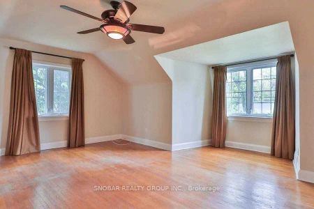 1247 Royal York Road - Photo 5