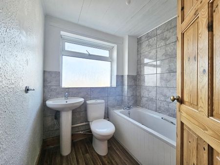 Glenville Parade, Gloucester - Photo 4