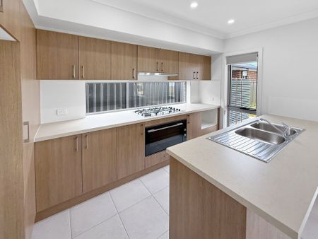 BRAND NEW MODERN DUPLEX - Photo 4