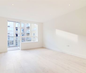 Smithfield Square High Street London N8 - Photo 3