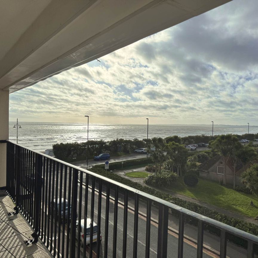 Nyewood Lane, Bognor Regis - Photo 1