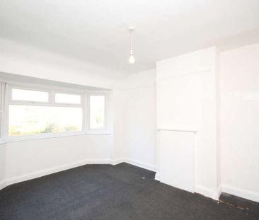 Southdown Crescent, Harrow, Middlesex, HA2 - Photo 5