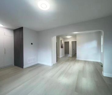For Lease - 544 Indian Road Unit# Upper, Toronto, Ontario - Photo 2