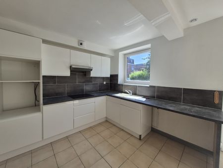 Location Appartement 2 pièces 39m² LILLE 59260 - Photo 3
