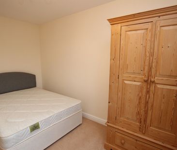 Holyrood Court, Sandringham Drive, Bramcote Hills, Nottingham, NG9 3NG - Photo 4