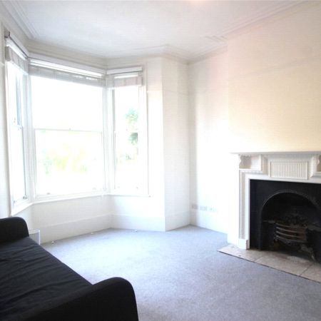 Double Room in a shared house - Catford, SE6 - Photo 4