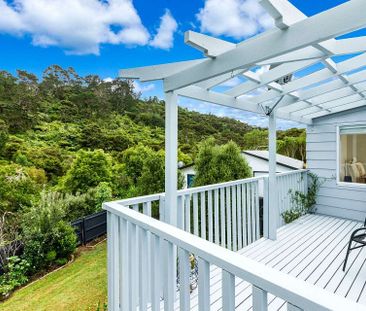 Sunny, Beautiful Home with Lovely Garden - Photo 5