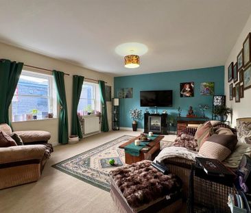 2 bedroom terraced house to rent - Photo 3