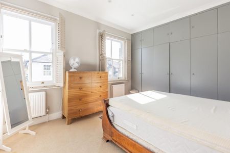 3 bedroom terraced house to rent - Photo 5