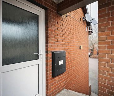 Studio to rent - Photo 6