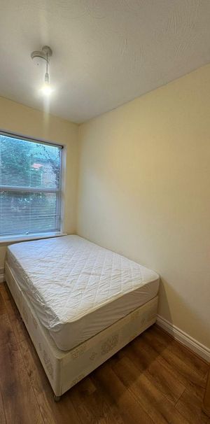 House share to rent - Photo 1