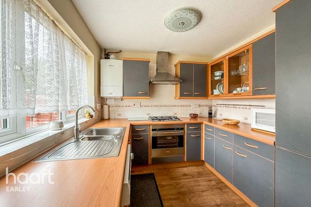 4 bedroom detached house to rent - Photo 1