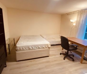 Wetherell Place, Bristol - Photo 4