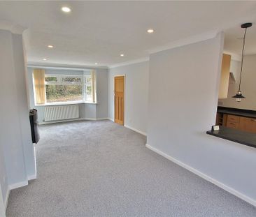 3 bedroom semi-detached house to rent - Photo 6