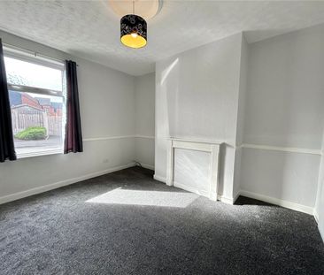 Queen Victoria Street, 4, Blackburn, BB2 2QZ, Lancashire - Photo 3