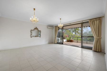 Modern Apartment in a Prime Pymble Location - Photo 4