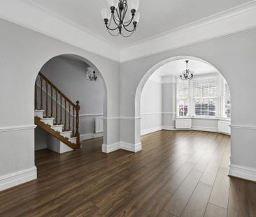 3 bedroom semi-detached house to rent - Photo 4