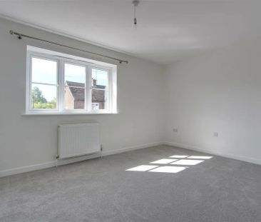Marsworth Road, Pitstone - Photo 2