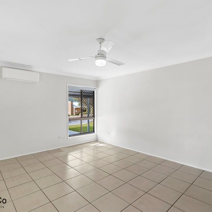 3 Bedroom Family Home - Master with Air Con - Photo 1