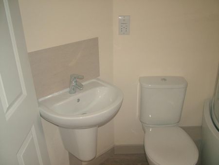 1 bedroom maisonette to rent - Photo 4