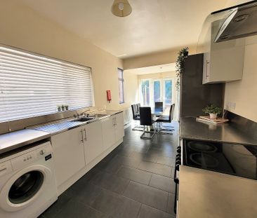 6 Bedrooms, 21 St George’s Road – Student Accommodation Coventry - Photo 2