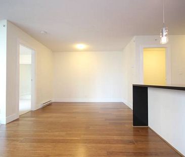 LOCATION! 1 Bd + 1 Bth - Efficient Layout @ THE BEASLEY! - Unfurnished - Photo 1