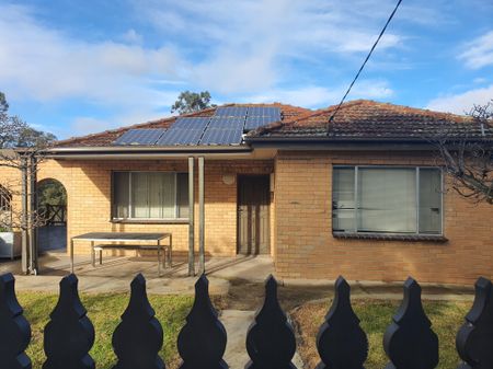 Coburg North - Photo 3