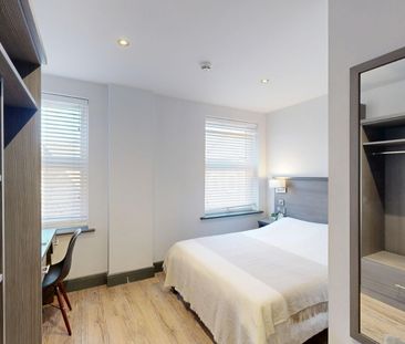 Room in a Shared Flat, Hoods Hideout, NG1 - Photo 3