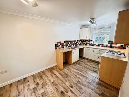 Drovers Close, Uttoxeter - Photo 4