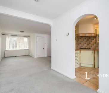 3 bedroom terraced house to rent - Photo 5