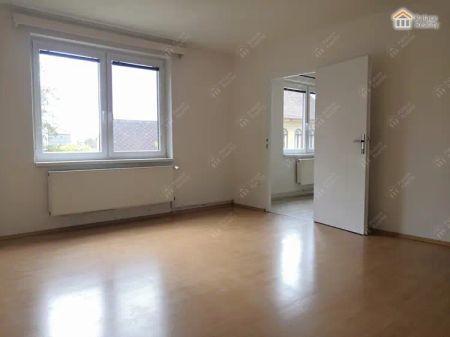 Prostorný byt 4+KK s balkonem a menší zahrádkou - Třebechovice pod Orebem - Fotografie 5