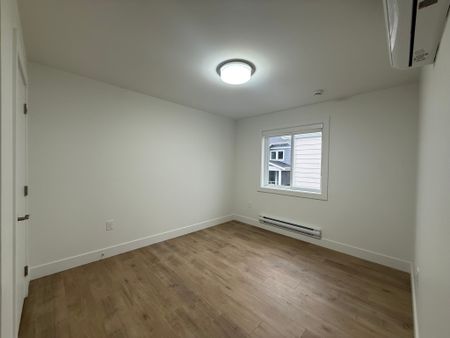 Brand New 1 Bedroom/1 Bathroom Coach House Pacific Douglas, South Surrey/White Rock - Photo 2