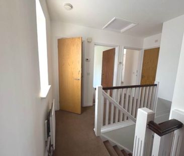 Price £1,650 pcm - Available Now - Unfurnished - Photo 5