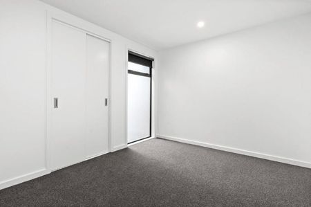 Cambridge 3 Bedroom - Photo 4