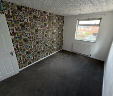 Macmillan Close - Photo 3