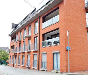Appartement te huur in Kortrijk voor € 830 met 2 slaapkamers - Photo 4