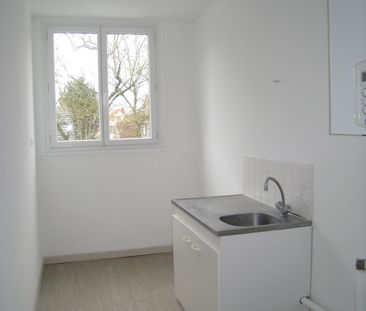 Location Appartement 2 pièces 46m² ST JEAN LE BLANC 45650 - Photo 4
