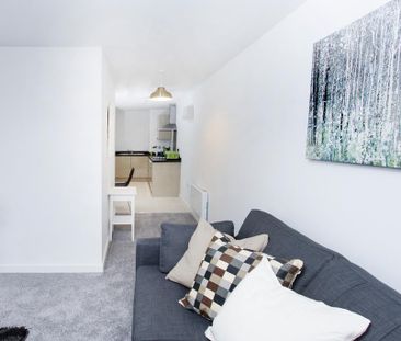 Studio to rent - Photo 6